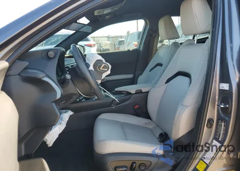 2021 Lexus Ux 200 из США, поврежденный, VIN JTHX3JBH4M2035812